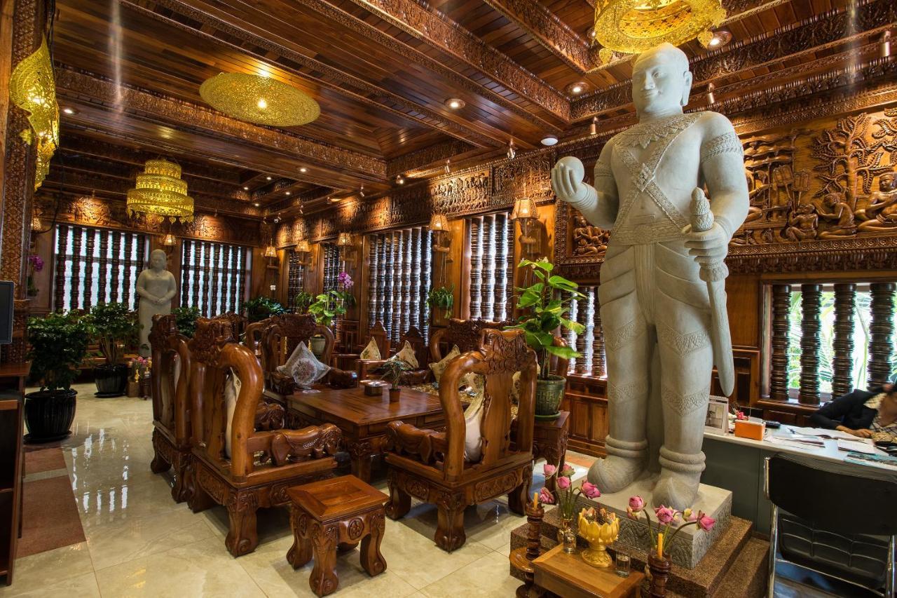 Okay Palace Hotel Phnom-Penh Buitenkant foto