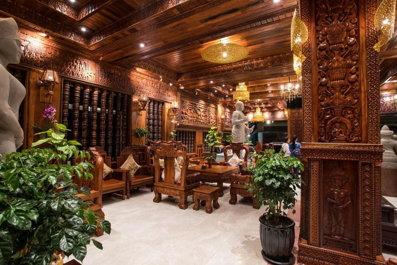 Okay Palace Hotel Phnom-Penh Buitenkant foto
