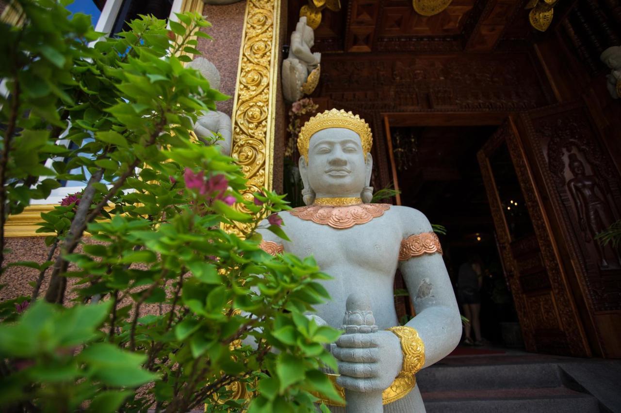 Okay Palace Hotel Phnom-Penh Buitenkant foto