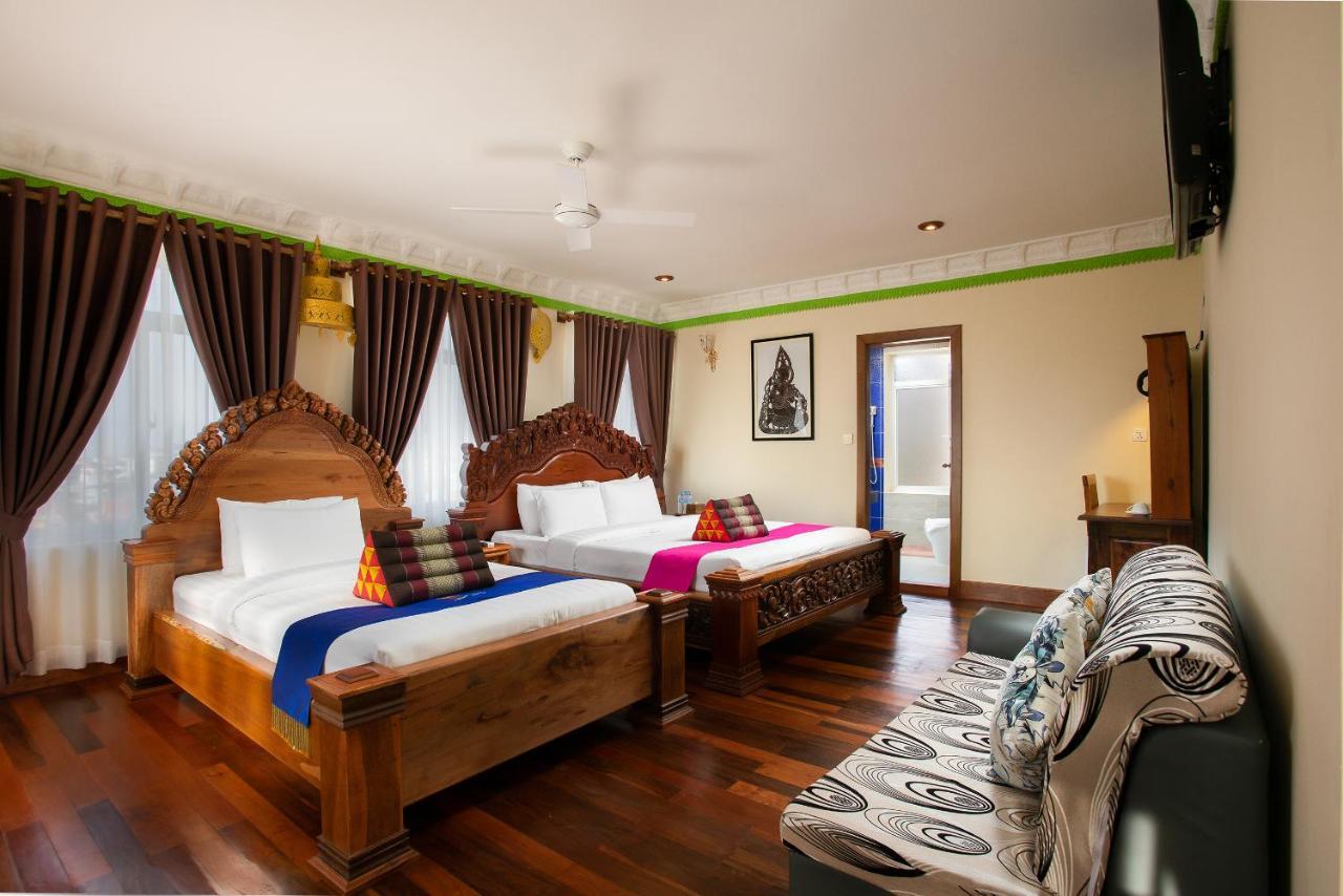 Okay Palace Hotel Phnom-Penh Buitenkant foto