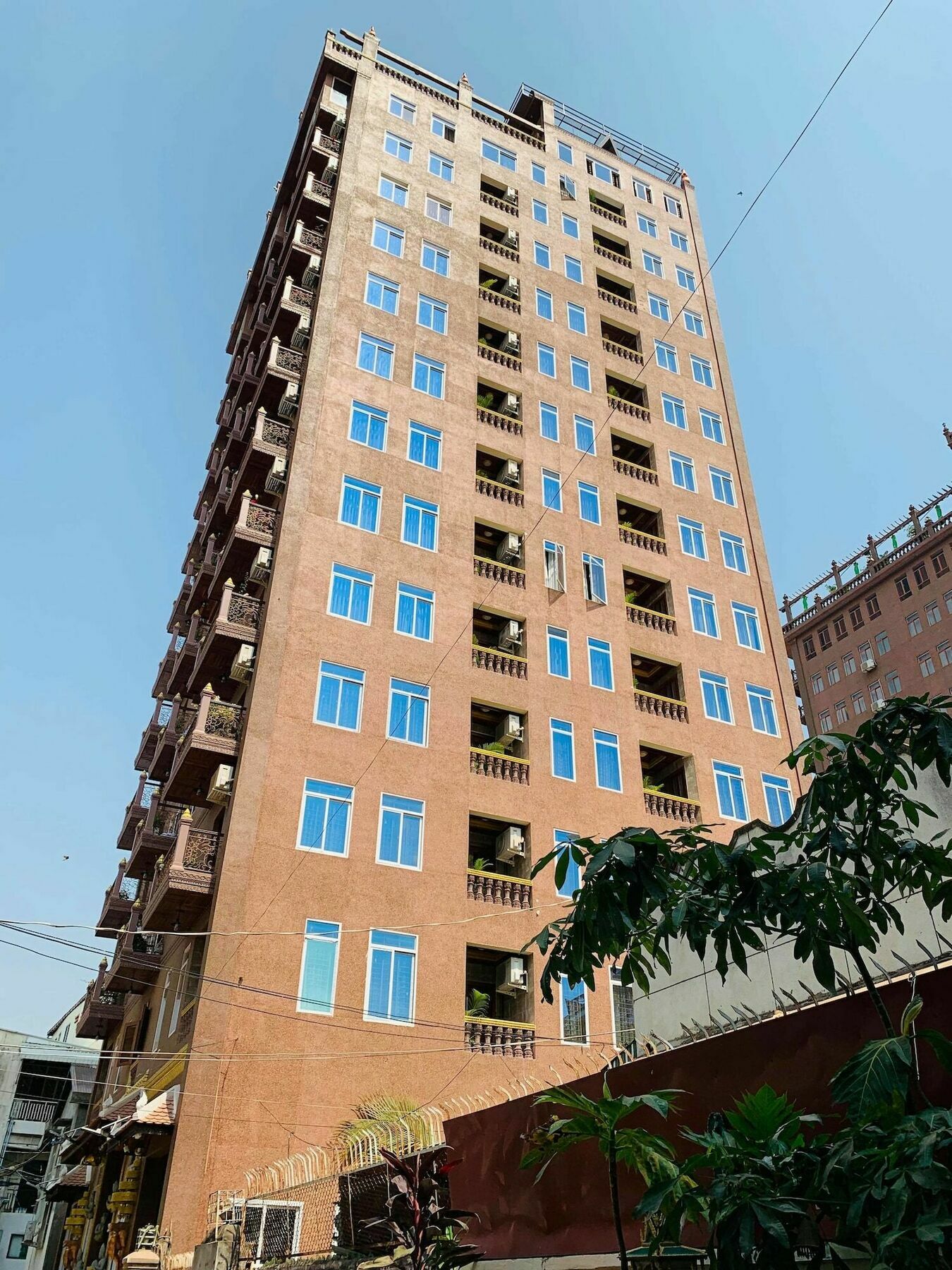 Okay Palace Hotel Phnom-Penh Buitenkant foto